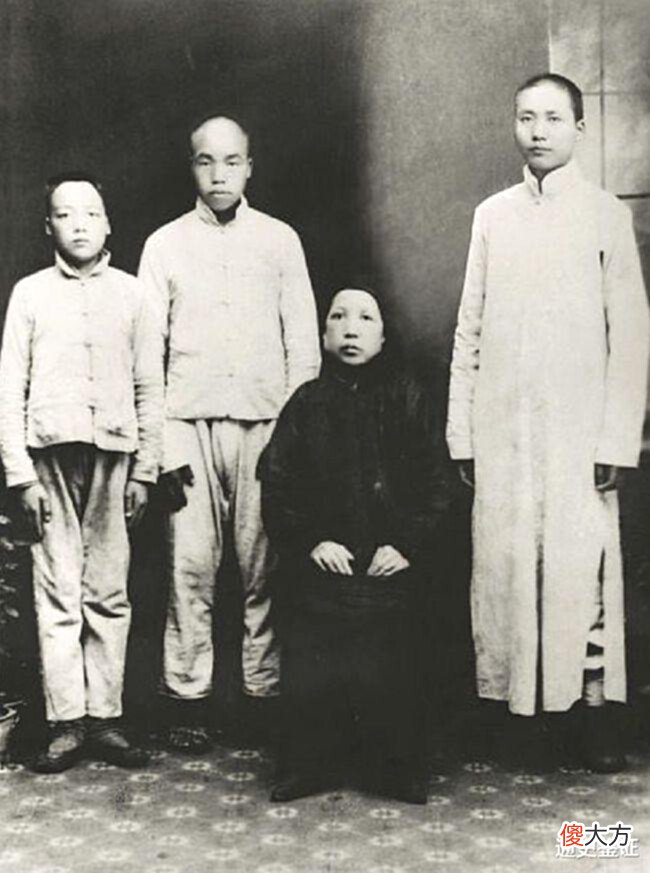 【历史故事】毛主席原配罗一秀: 婚后3年病逝, 主席愧疚同情, 建国后为她破例