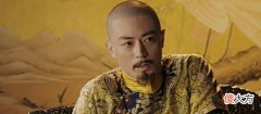 【历史故事】乾隆帝死后, 他儿子嘉庆帝是如何对待他50多个妃子的? 让人不敢信