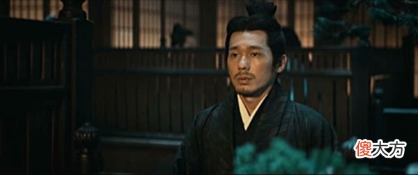 【历史故事】风起陇西：孤苦无依卖笑求生，柳莹以身算计荀诩，比原著精明太多