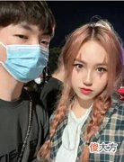 【游戏迷】又一对电竞情侣宣布分手，前lpl上单狼行和女友解说分手