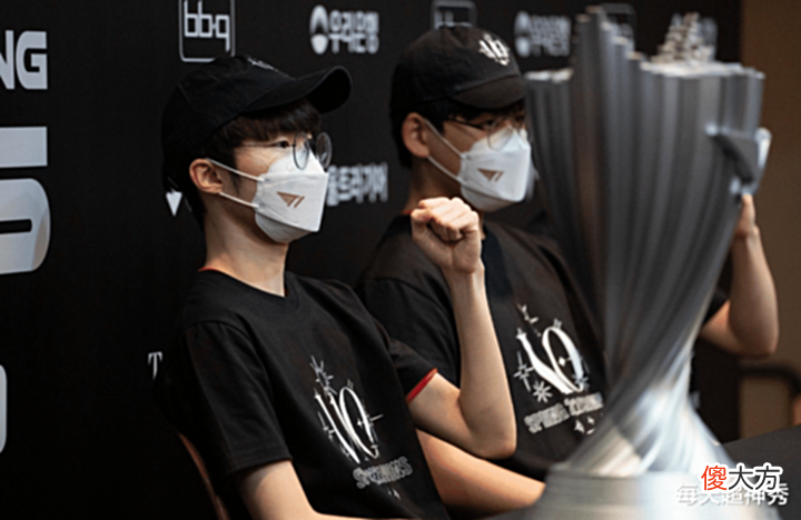 【游戏世界】Msi延迟引发热议，Gumayusi发声，T1李哥面临考验