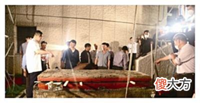 【爱历史】坟墓上睡了30年？农民翻建老宅挖出奇棺，专家赶来后惊道：别靠近