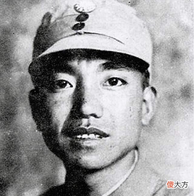 【历史故事】许世友对自己军衔不满, 周总理听完牢骚, 提到这位将军他终于服了