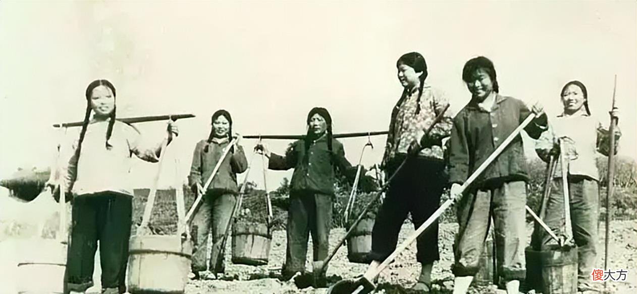 【爱历史】1955年毛主席专列遭袭击, 毛主席知道犯人的身份后批示: 放了他