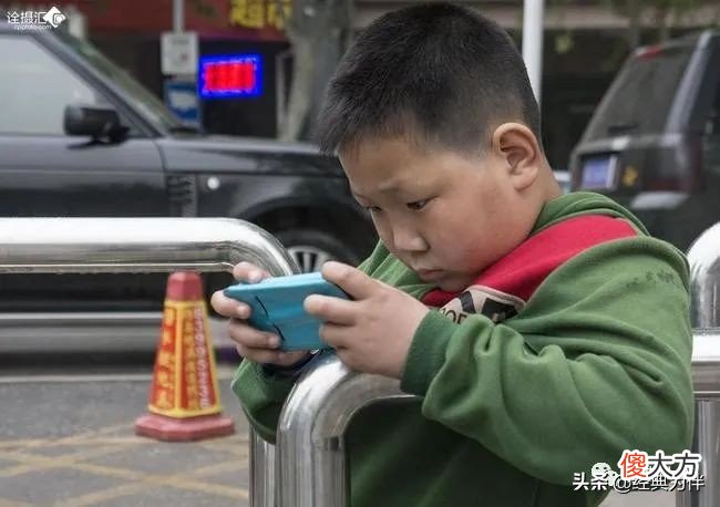 孩子沉迷手机游戏怎么办 当孩子沉迷手机游戏时,您是怎样解决的