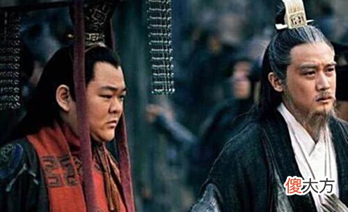 【爱历史】诸葛亮临死前, 阿斗问了一个问题, 诸葛亮才明白他有多聪明