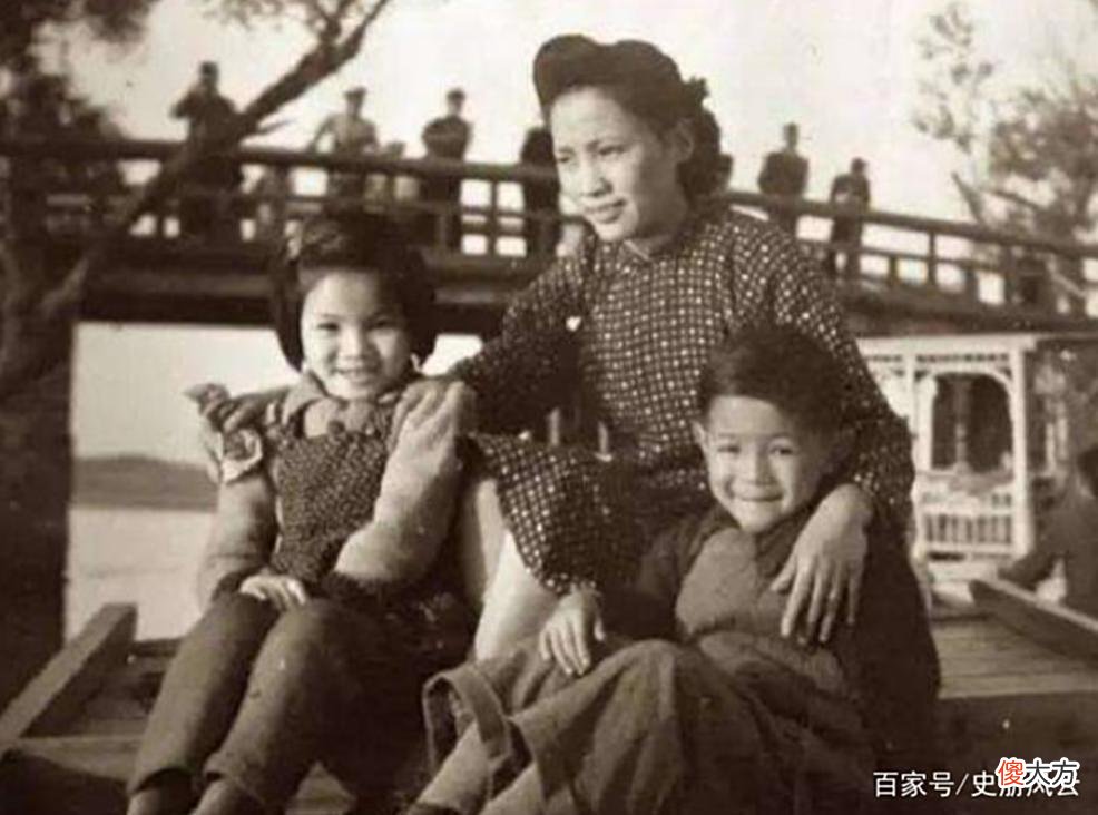 【历史故事】17岁富家千金，嫁54岁上将，怀孕16次生6女，晚年称：从未后悔过