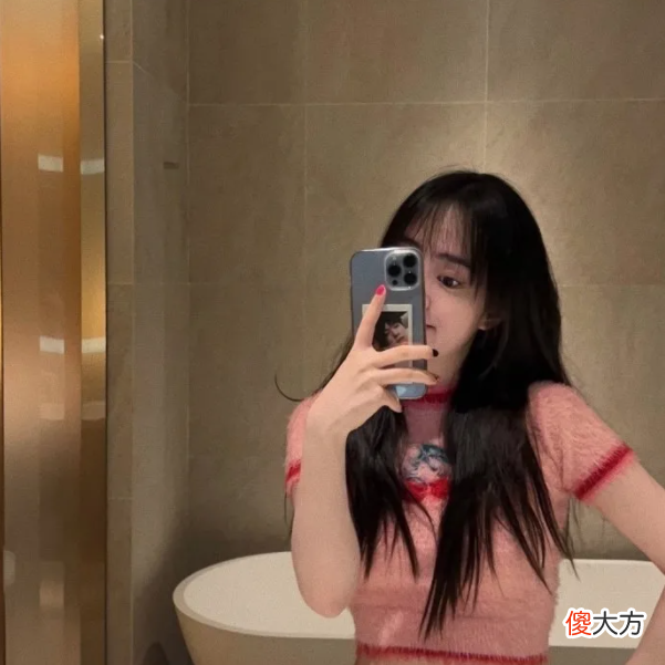 【游戏迷】LPL职业选手的女朋友，我也想打职业！