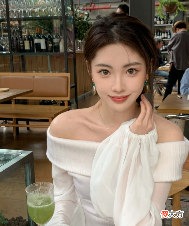 【游戏迷】LPL职业选手的女朋友，我也想打职业！