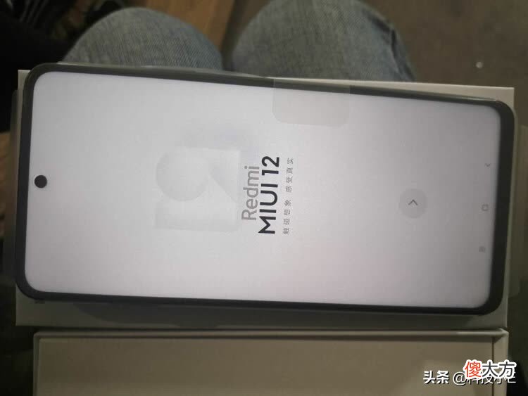 只推荐这两款5G千元机 性价比最高的三款5G千元机