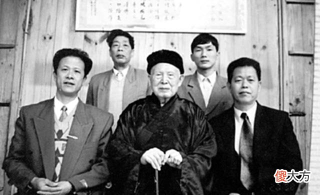 【历史故事】福建高僧隐姓埋名31年，身份经曝光后，两省领导争着让他还俗做官