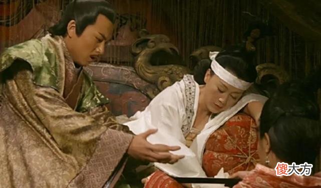 【爱历史】武则天和吕雉掌权后都有男宠，为什么慈禧却没有？原因令人心疼！