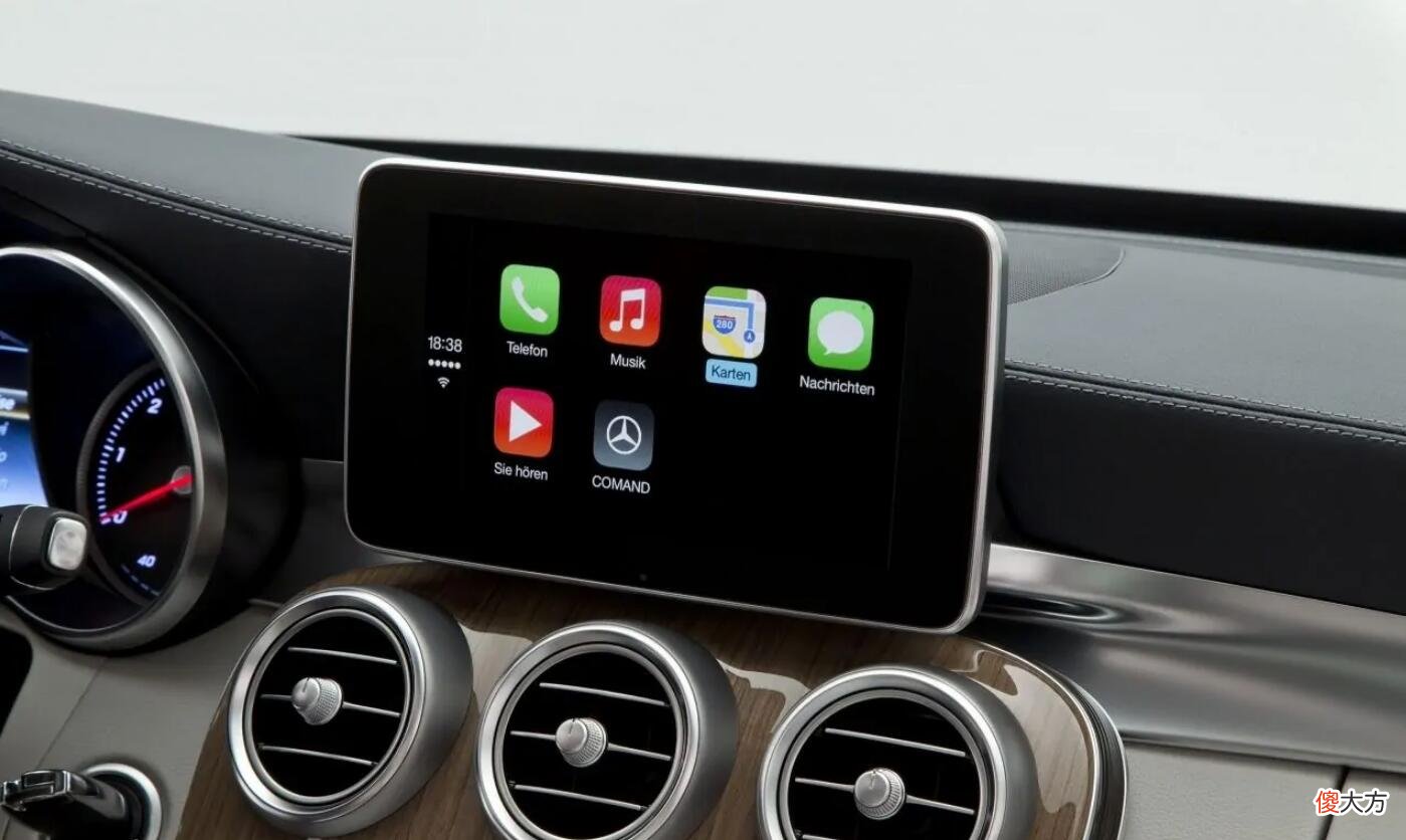 苹果Carplay弱爆了 特意买个苹果做carplay