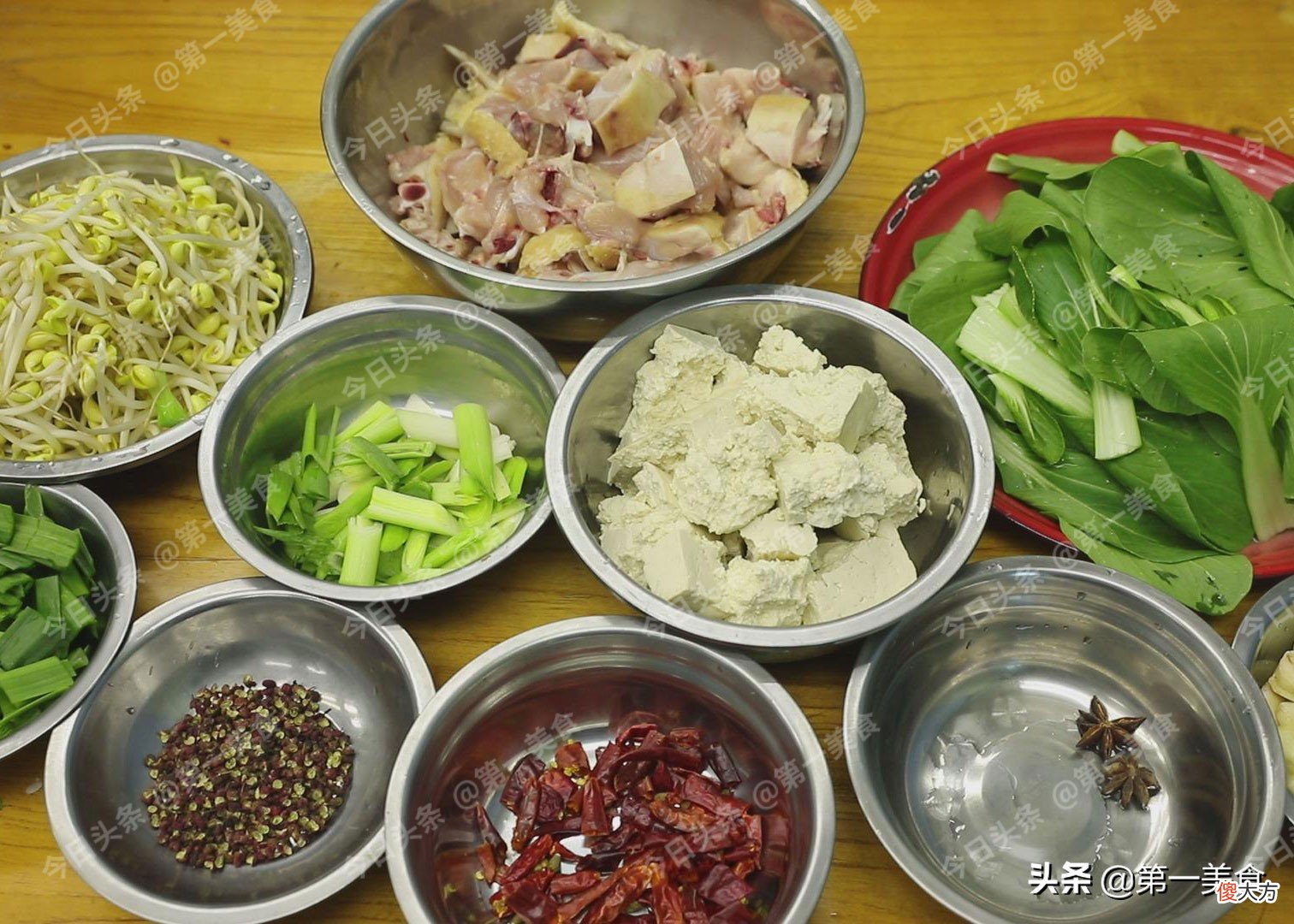 大年三十餐桌上必备的5道菜 大年三十的饭菜