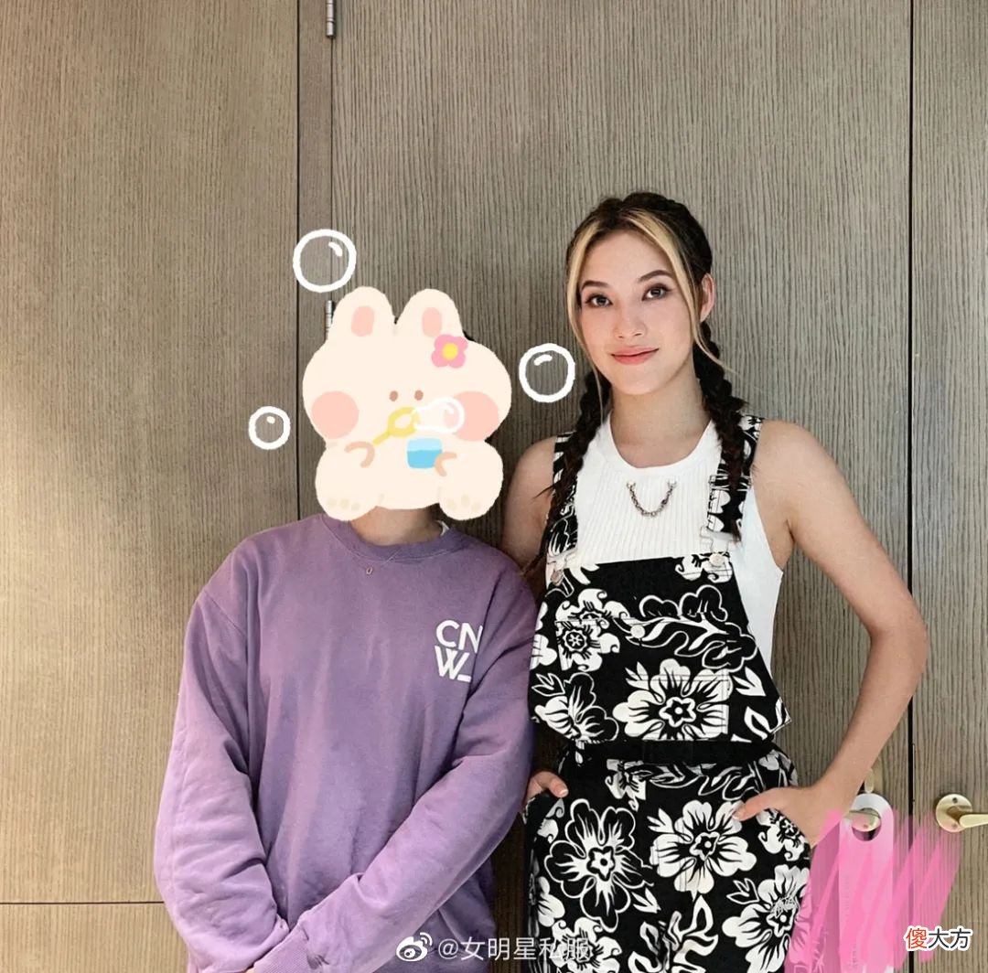 【就爱时尚】夏日穿搭灵魂，为什么还是T恤和背心？