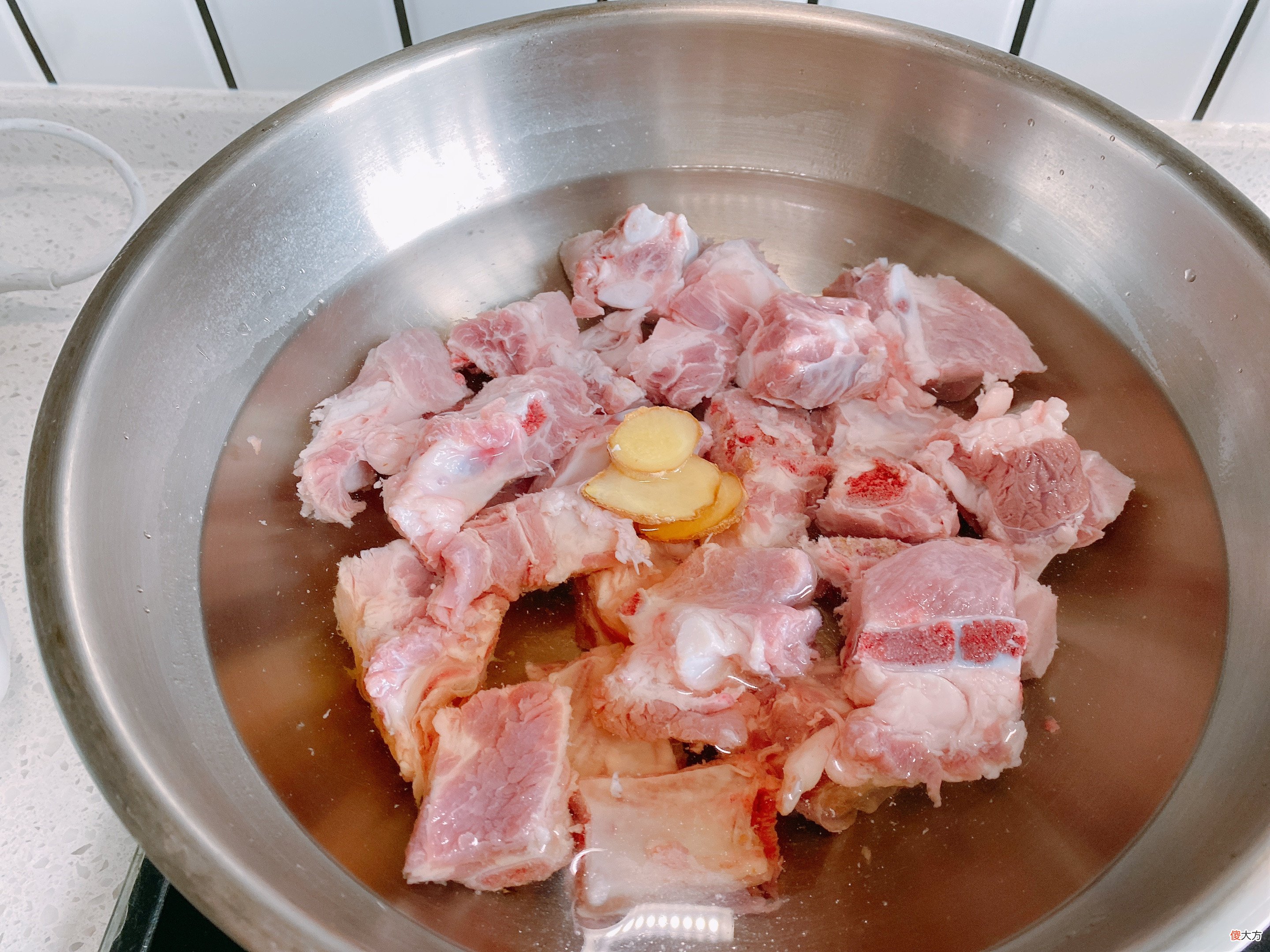排骨汤这样炖最好喝 排骨排骨汤怎么炖最好喝