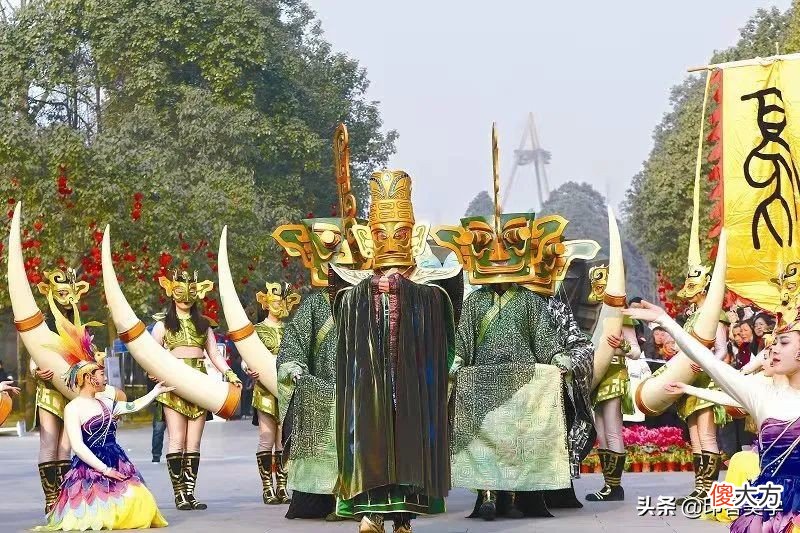 聊一聊家乡有趣的春节民俗 春节家乡的民俗3个