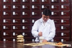 古代中医把把脉就知道是什么病 为什么古代中医把把脉就知道是什么病