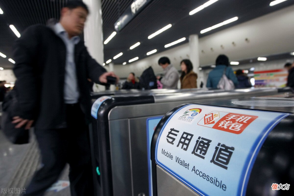 你会正确乘坐地铁吗 可以乘地铁吗