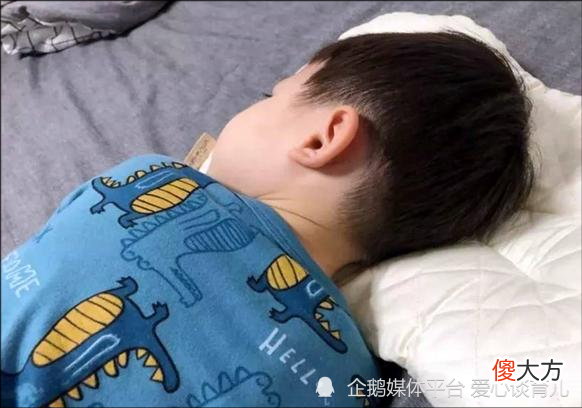 孩子腹泻的原因有多方面,宝妈可以用3招,帮孩子恢复健康