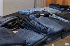 2021年旧衣服回收多少一吨 旧衣服怎么回收多少钱一吨