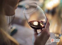红酒批发市场在哪里 网上干红葡萄酒能买吗