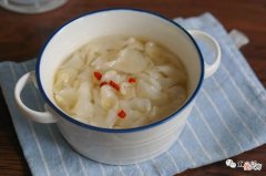 五一假期，给小孙女做辅食，迷你小馄饨一口一个，太好吃了