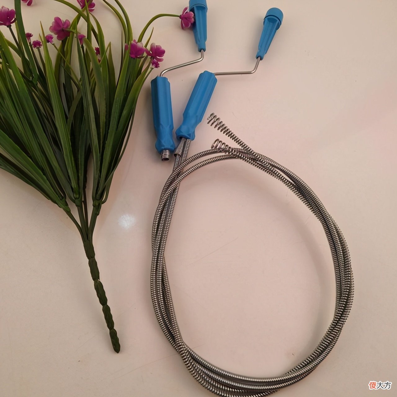 冲水马桶堵了怎么解决 冲水马桶堵住了怎么办