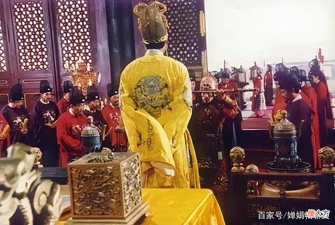 【历史故事】汉朝人迷信到了什么程度？多亏曹操及时纠正，才没发展成印度那样