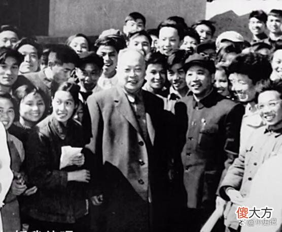 【爱历史】这位中将与陈老总性格相投，老总曾想让他干外交，他以为在开玩笑