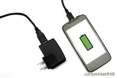 手机屏幕乱跳 手机屏幕乱跳重启就好了