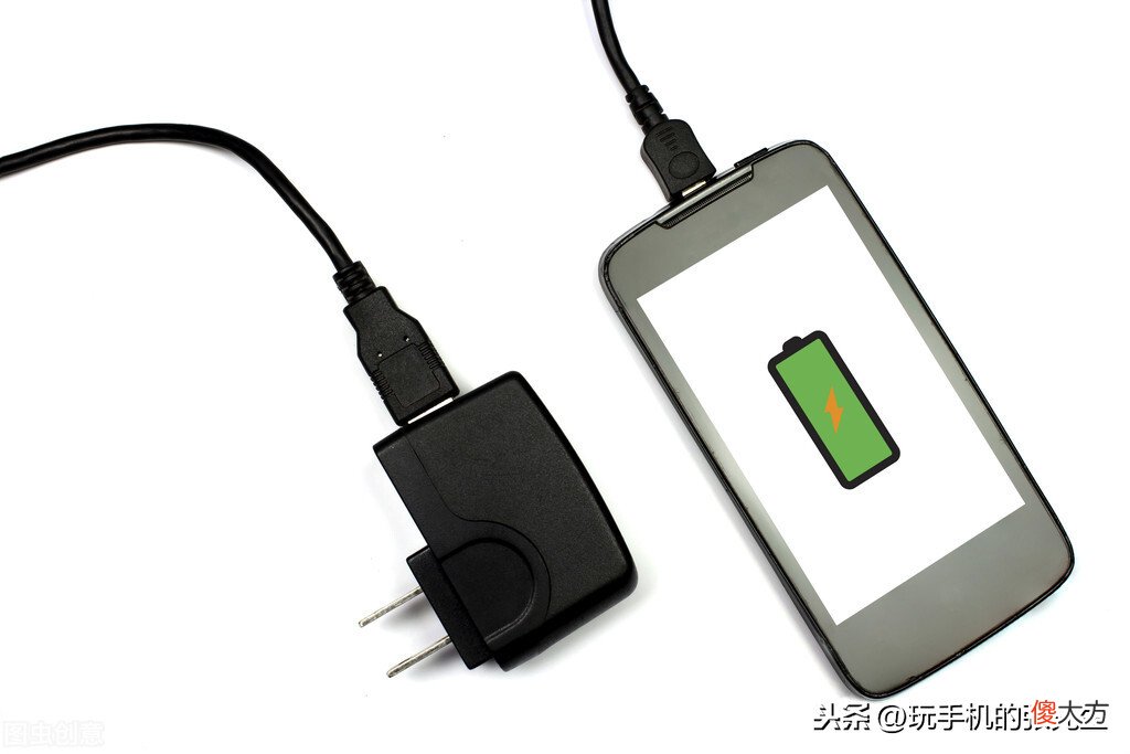 手机屏幕乱跳 手机屏幕乱跳重启就好了