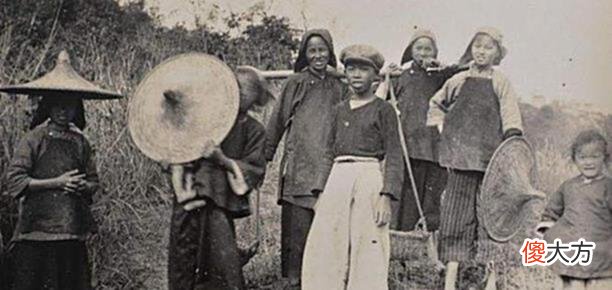 【爱历史】张作霖落难乞讨时，孙寡妇每天给他送好饭好菜吃，孙寡妇的结局如何？