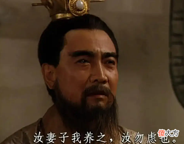 【历史故事】吕布死后貂蝉被曹操送给关羽，次日她就自尽，关羽对她做了什么？