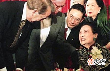 【历史故事】宋庆龄、宋美龄患上同一种病，一个被折磨半生，一个晚年得根治