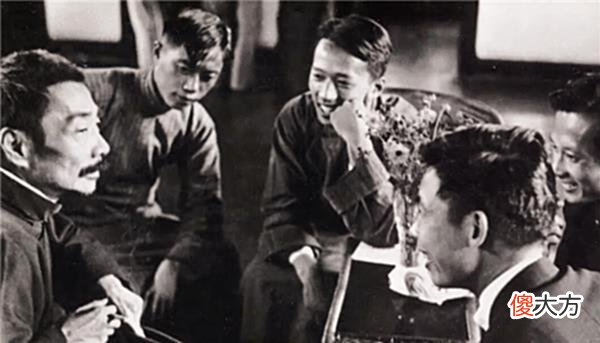 【爱历史】鲁迅生病时，小脚妻子连夜赶40公里为他买糕点，却只换来一个字