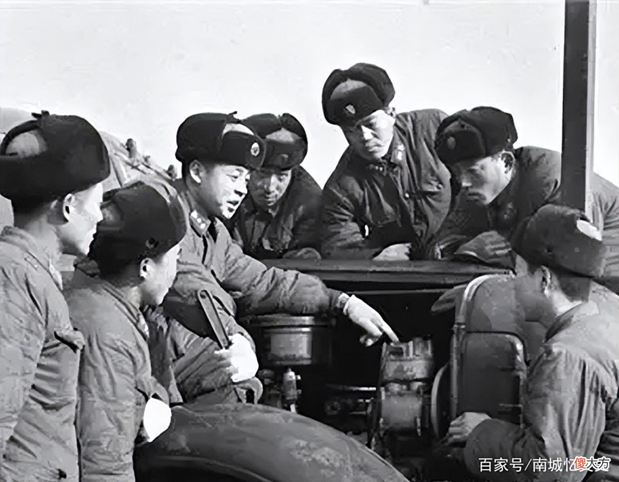 【爱历史】葬在北京闹市的河南少年，火车都要为他改道，他究竟是何人？