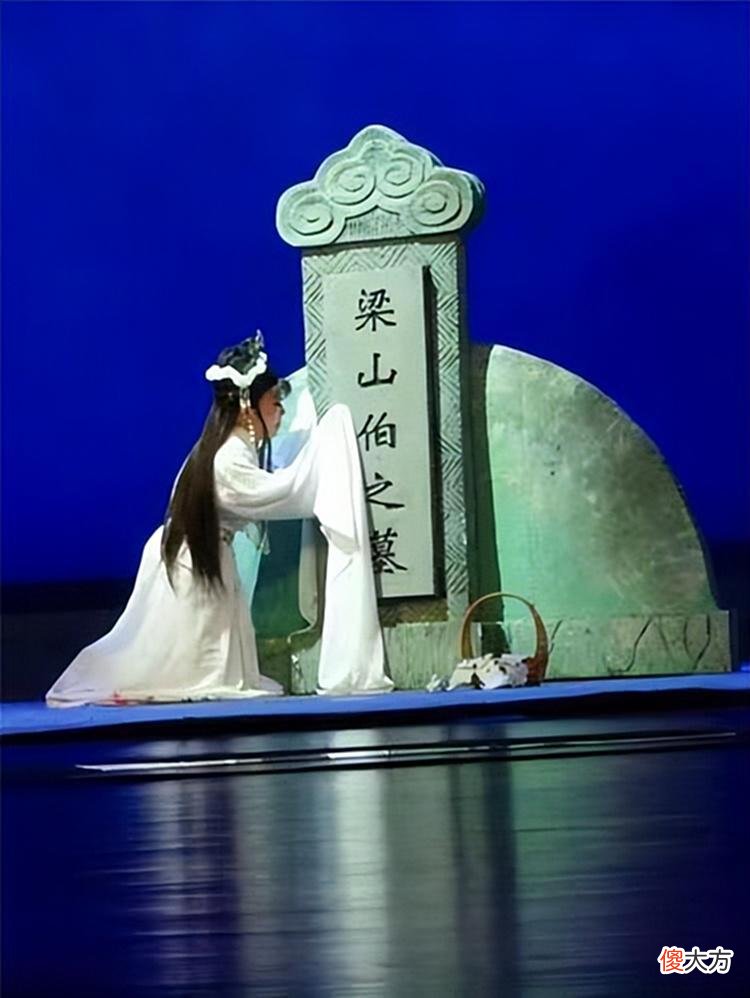 【爱历史】1997年，出土了一座晋代合葬墓，墓穴的位置与梁山伯县令身份吻合