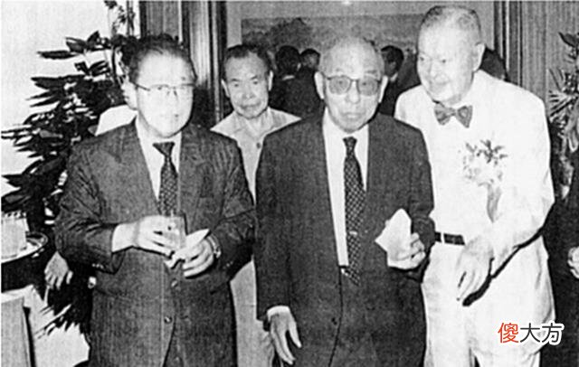 【历史故事】这个上将曾是张学良的保镖，后成百亿富豪，侄子是何鸿燊，外甥李小龙