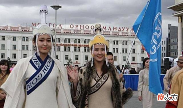 【历史故事】蒙古国要恢复使用“回鹘式蒙古文”了！