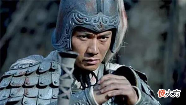【爱历史】刘备在临终前还不忘告诫大家：子龙不可重用！他为何这样说？
