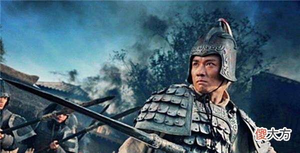 【爱历史】刘备在临终前还不忘告诫大家：子龙不可重用！他为何这样说？