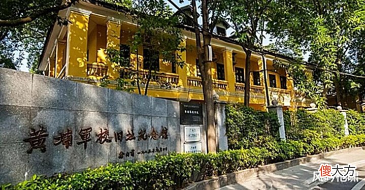 【爱历史】本可成状元, 慈禧嫌弃他的姓名将其划掉, 不曾想最后却推翻了清朝