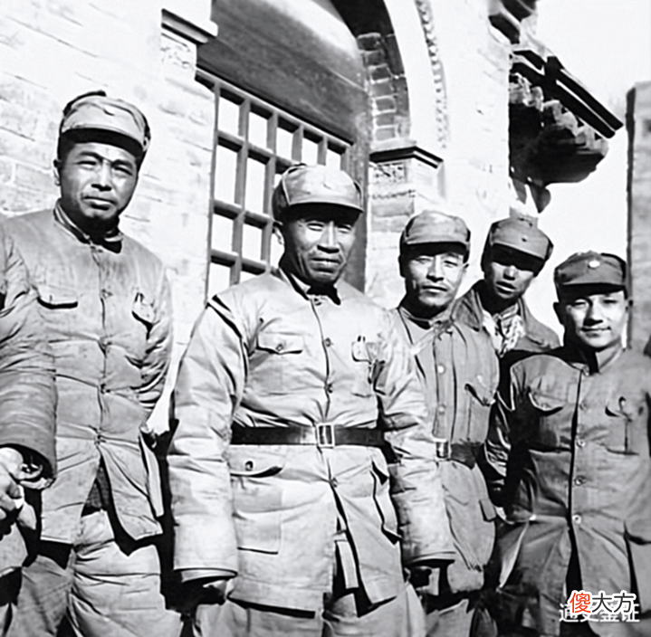 【历史故事】谭老萧克王震, 在1955年与大将军衔失之交臂, 谁最惋惜