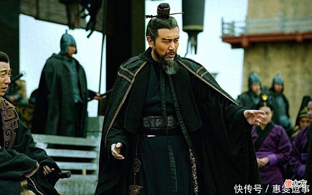 【历史故事】曹操杀杨修,并非因为他耍小聪明,若你是曹操,也绝对会处死杨修