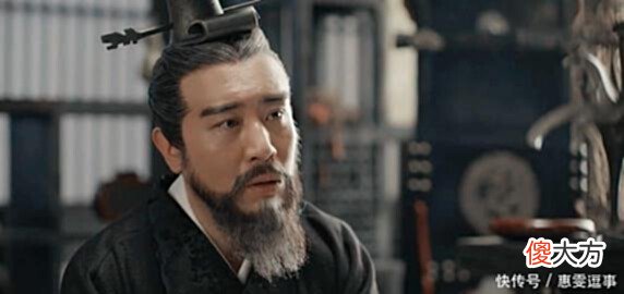 【历史故事】曹操杀杨修,并非因为他耍小聪明,若你是曹操,也绝对会处死杨修