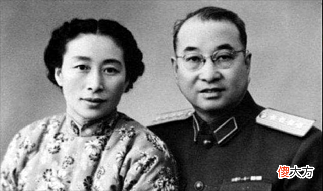 【历史故事】50年陈赓喜得千金，一女兵嘲笑长得丑，陈赓罕见发怒：谁敢这么说