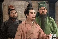 【历史故事】刘备是因为爱护人民才带着他们吗？百姓如果不跟刘备伤亡会更重？