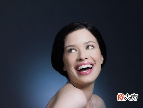 识人三十六术之三十-笑