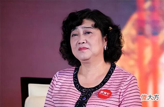 【历史故事】她曾在工厂打工, 月薪不到19元, 开火锅店发家, 年入500万, 凭啥
